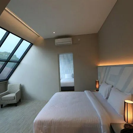 Beehive Boutique Hotel-2